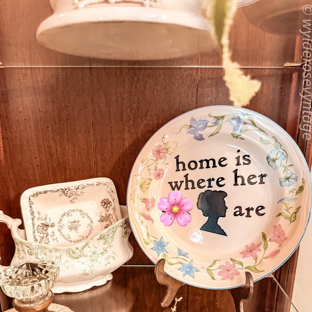 Floral‎ Stoneware Humor Plate